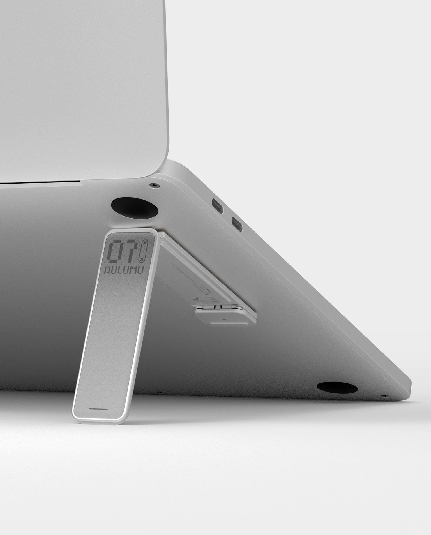 round smooth edge, won't scratch or dent anything