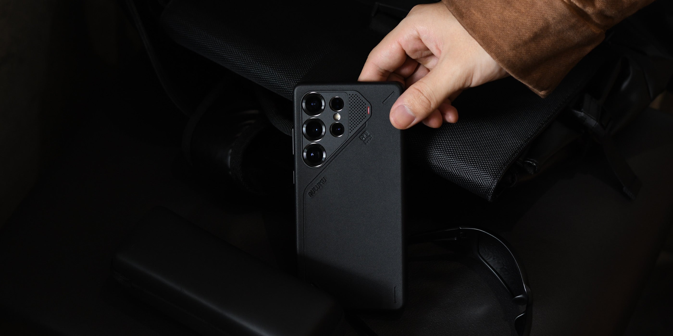 S25 Vegan Leather Case for Samsung Galaxy S25 Ultra | Real Cooling | MagSafe