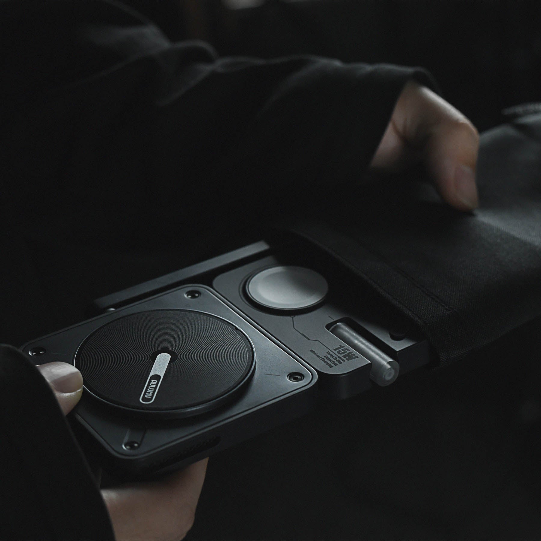 AULUMU M01 4-in-1 Folding Wireless Charging Station | MagSafe