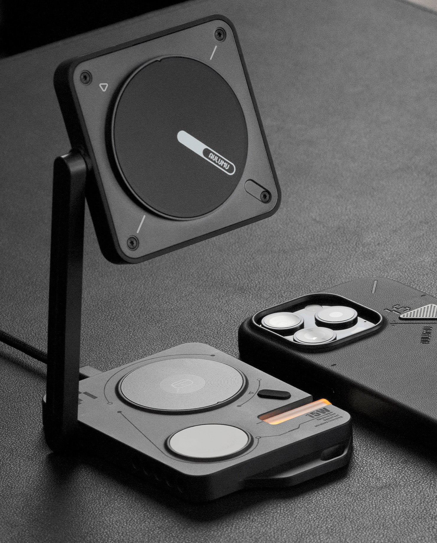 AULUMU M01 4-in-1 Folding Wireless Charging Station | MagSafe